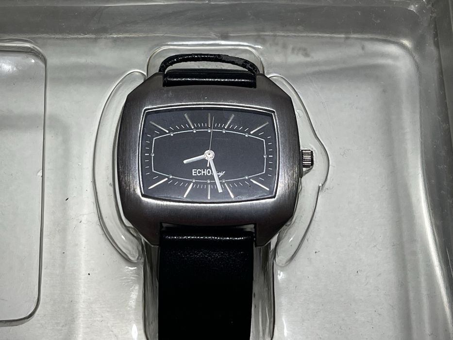 НОВ Елегантен ръчен часовник Davidoff