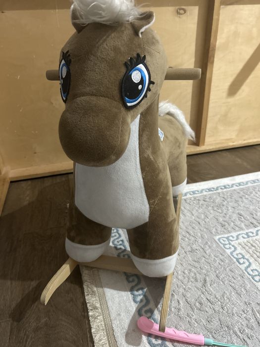 Качалка лошадка коричневый деревянный
