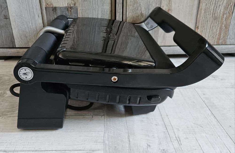 Grătar electric Tefal OptiGrill+ GC712834 – 2000W, ocazional folosit