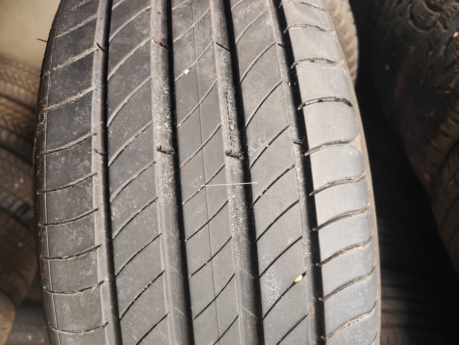 4бр.летни гуми 215/60/17 Michelin