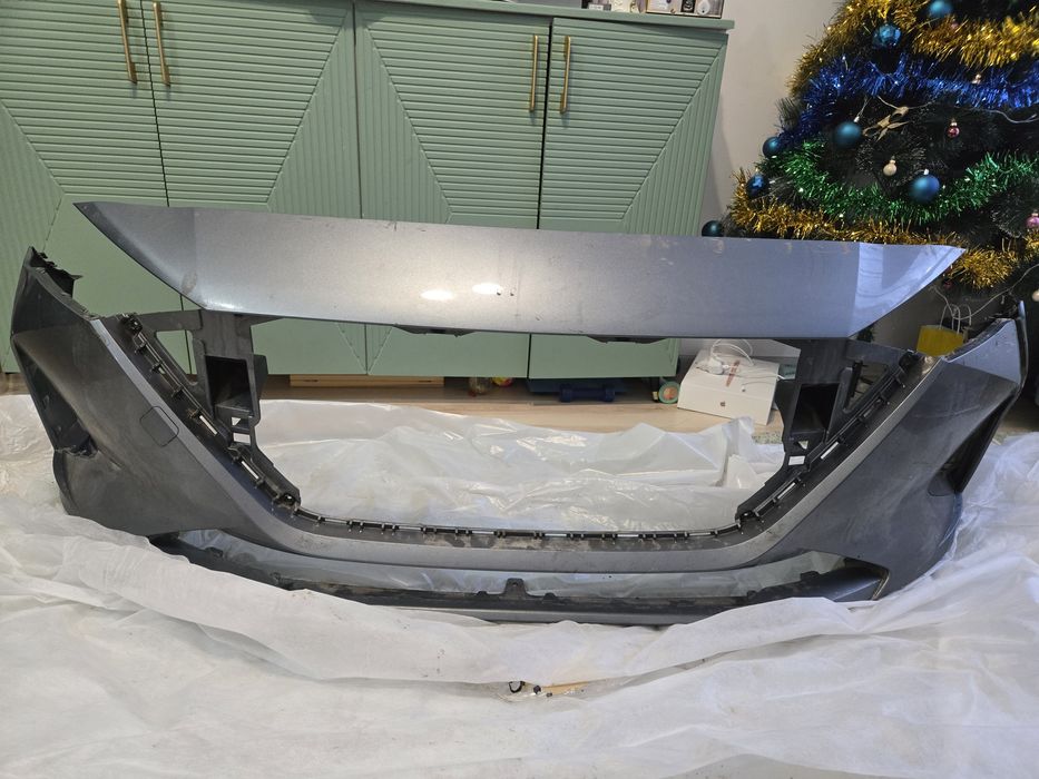 Бампер на hyundai accent 2021 года