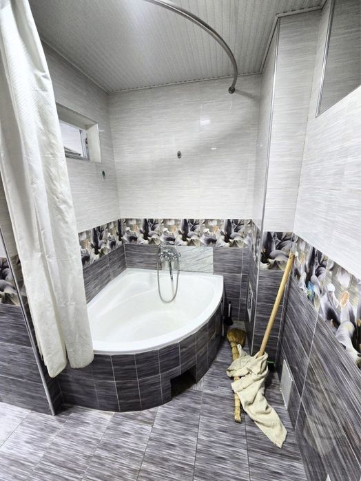 namangan shaxar 4mikra rayonda kunli kvartira bor bezzaks quyamiz