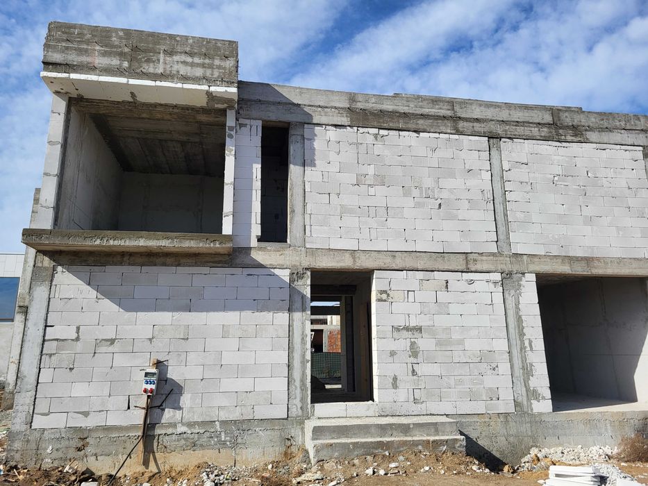 Servicii constructii