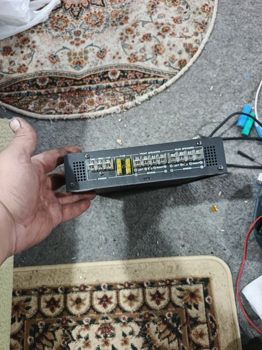 Усилител 4 канальный