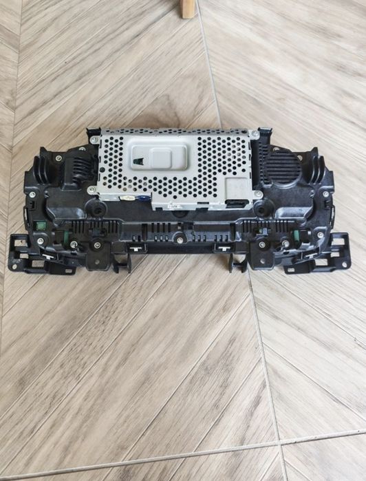 BMW OEM - 6WB - G01, G02, G30, G31, G32