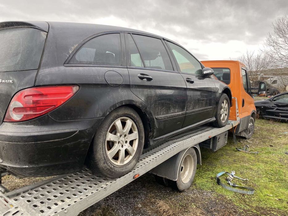 Mercedes R-class 350 benz 2008г на части
