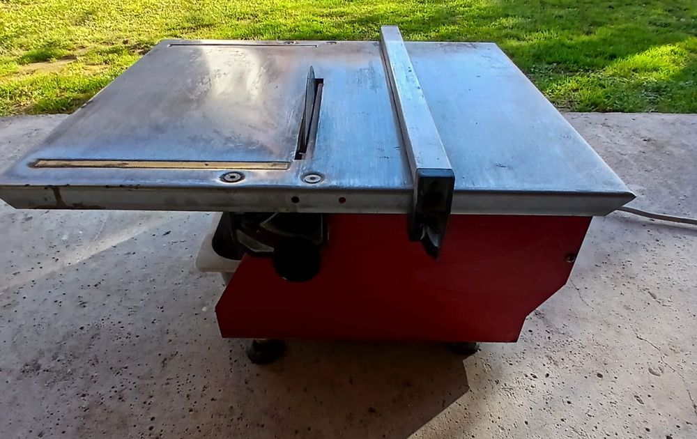 Masina de taiat gresie