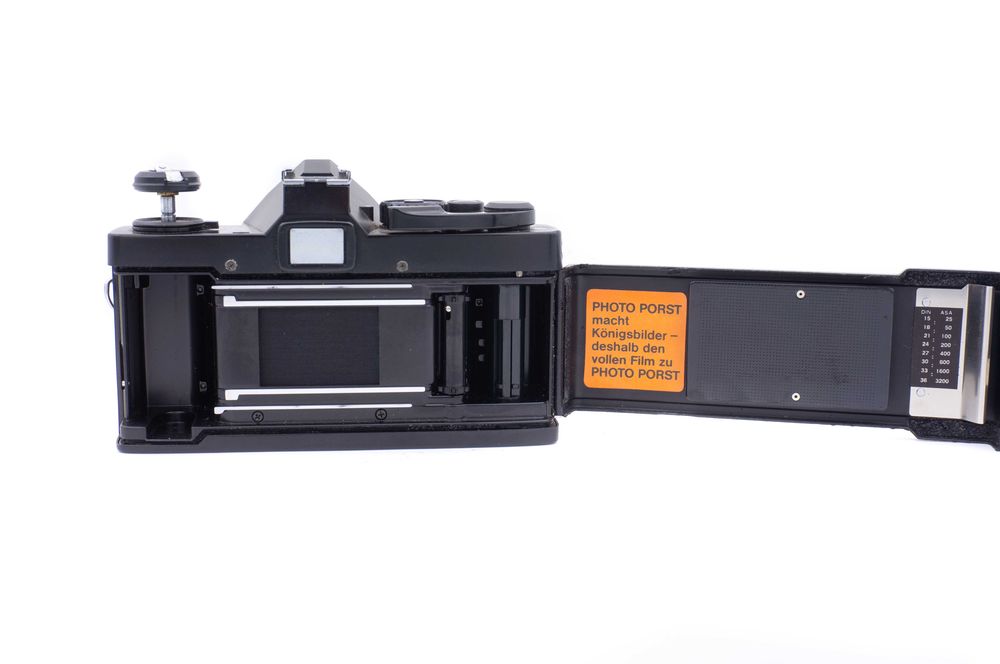 Aparat foto film Porst Compact Reflex OV montura Pentax K ( doar corp)