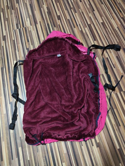 Protectie marsupiu/sistem purtare bebe