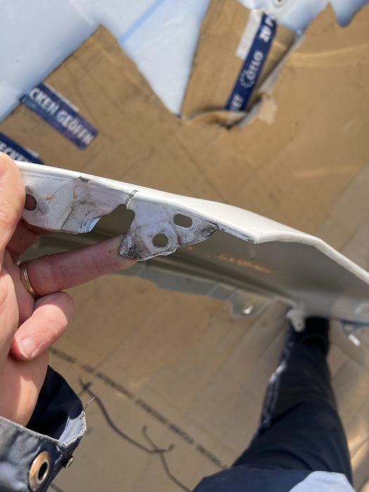 Mercedes Benz CLA 2020 ляв калник