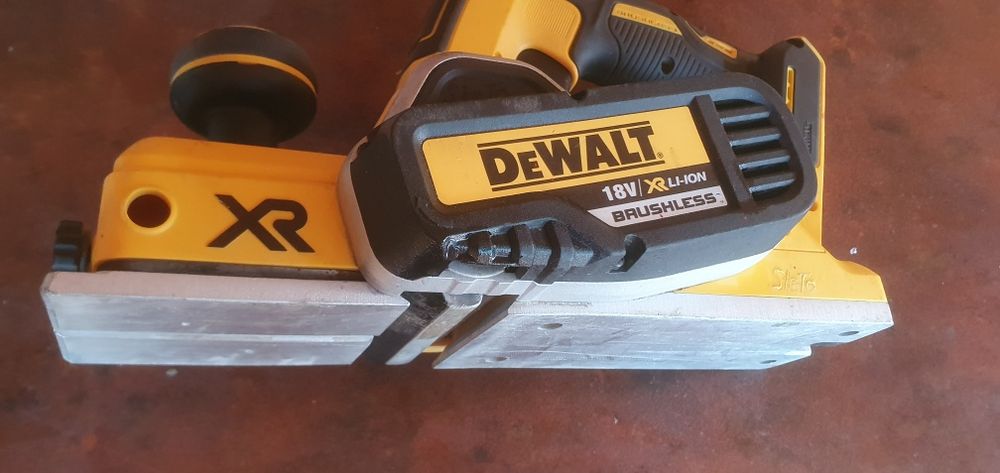 Vand rindea dewalt