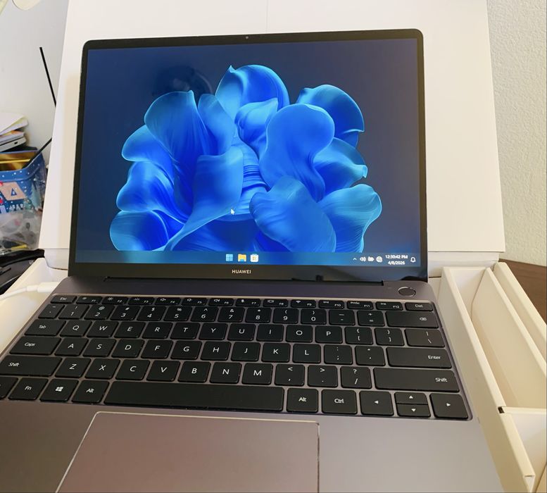 Laptop Huawei matebook 13”