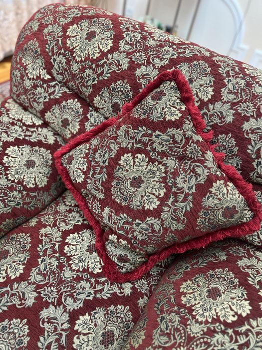 Удобный диван в отличном состоянии