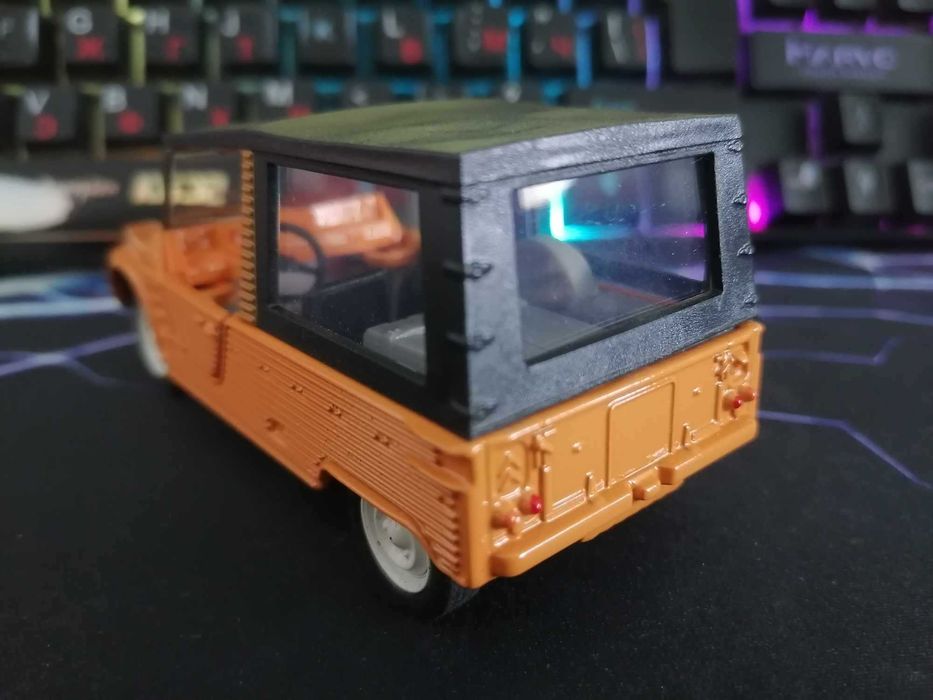 Ситроен Мехари '68 в мащаб 1:34