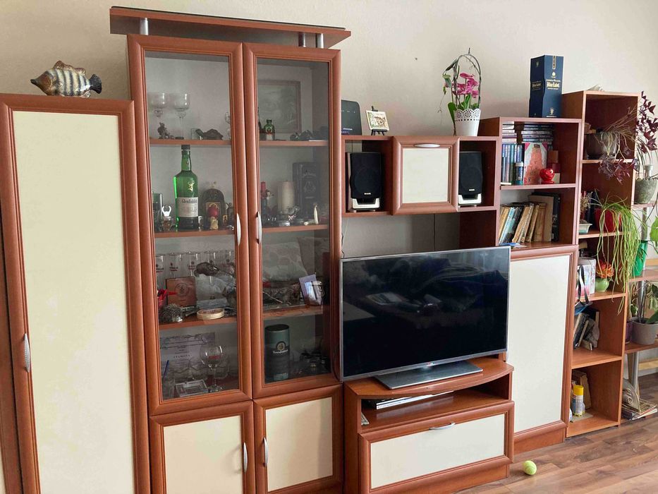 добре запазена холна секция