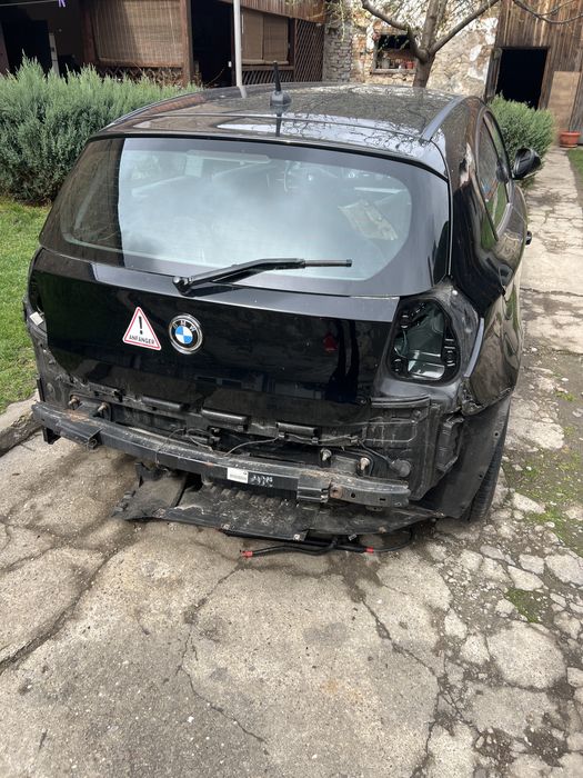Dezmembrez bmw seria 1 e87 2010 facelift