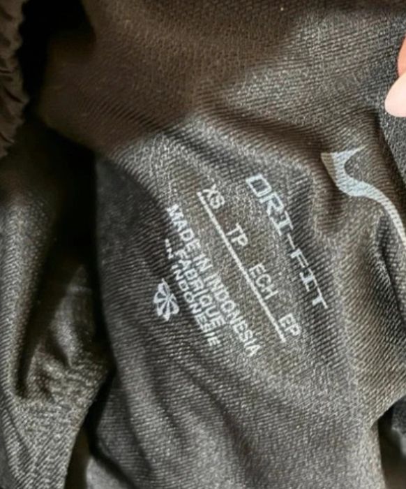 Set pantaloni scurți și tricou Nike negri, unisex, mărime S