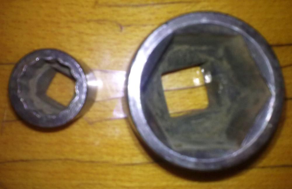 Продам набор ключей-головок