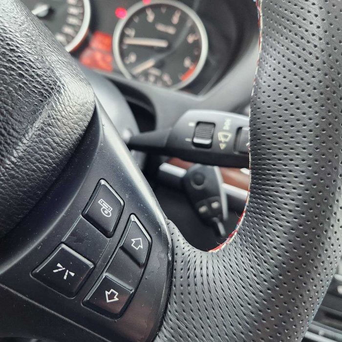 BMW X5 2010 — imagine 5