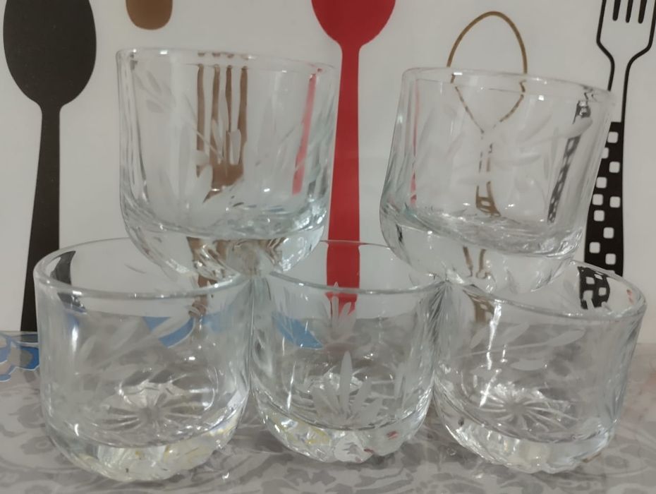 Стопки и графин СССР (стекло)