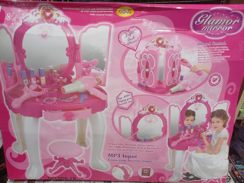 Продам новый набор для девочек