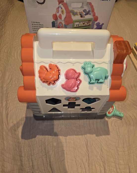 Интерактивна играчка за деца 18м+