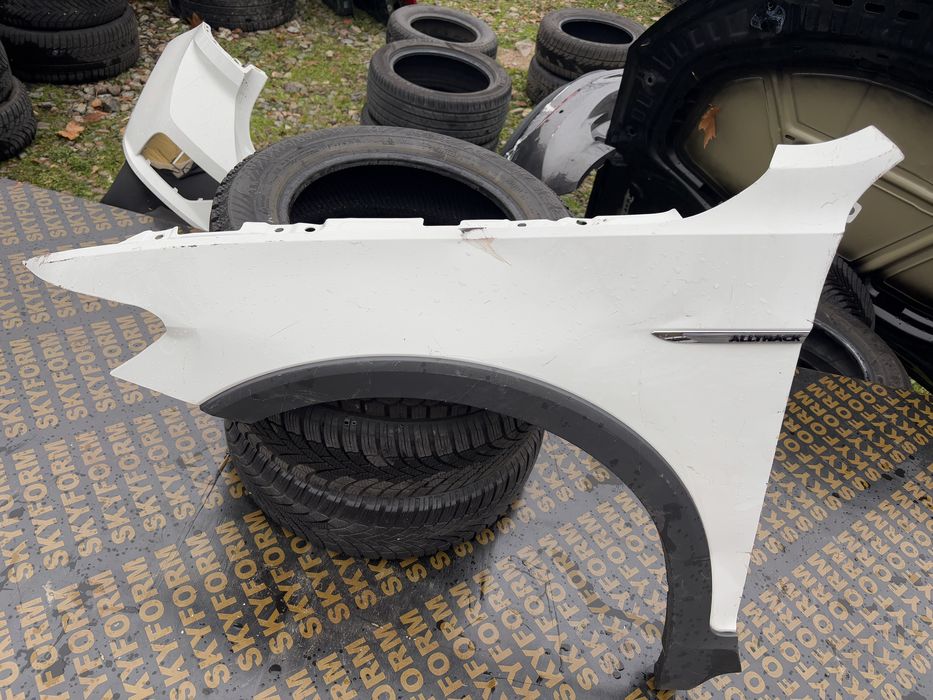 Калник VW Passat Alltrack