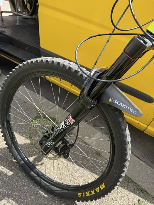 nukeproof scout