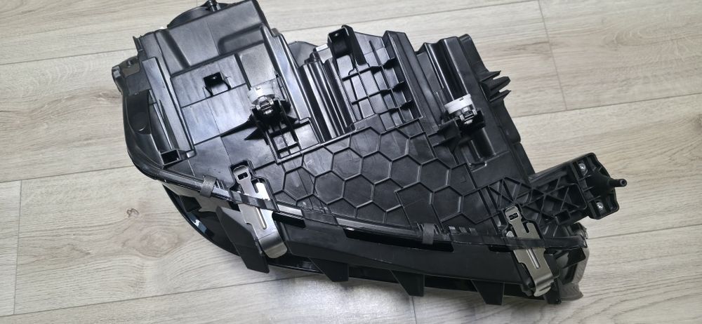 Far laser bmw x5,g05,nou,fabricație 2026