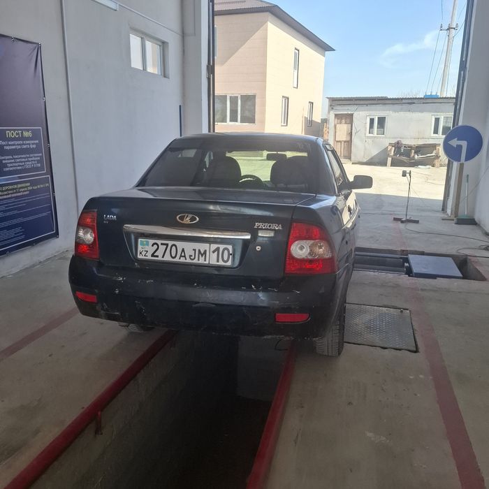 Приора на ходу без вложения