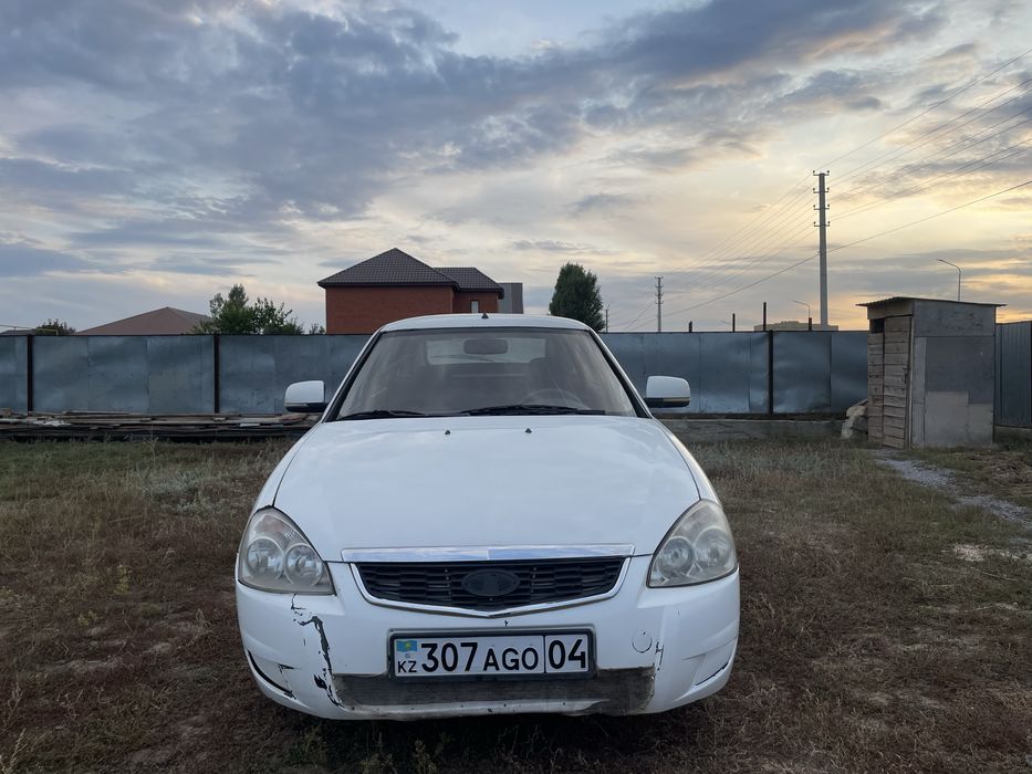 Приори хотчбек сатылады