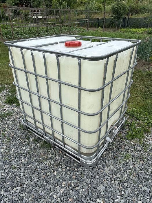 Rezervor apa 1000L, bazin, butoi
