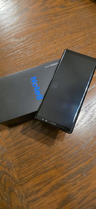 Samsung galaxy note 8+оригинален калъф Samsung!