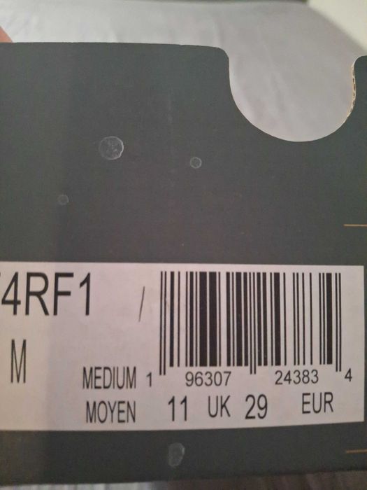 Маратонки new balance