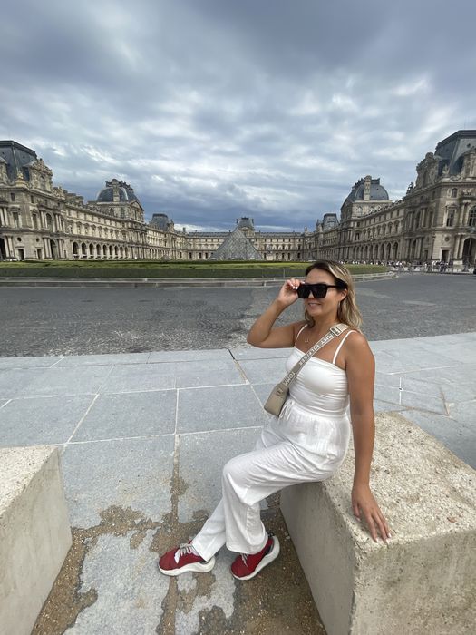 Визовая поддержка