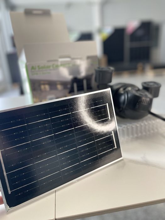 Camera de supraveghere solară