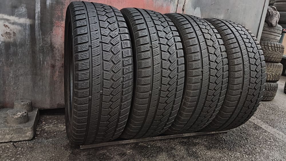 4бр. зимни гуми 235/55/18 Sunfull/ HiFly 
dot2023
7mm