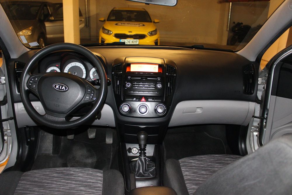 Коли под наем / Rent a car