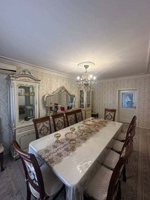 Продам свою банковскую квартиру Чиланзар Ц кв 4 комнатная 100m2