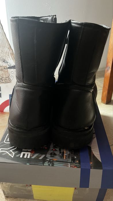 Ботинки эко кожа размер 42