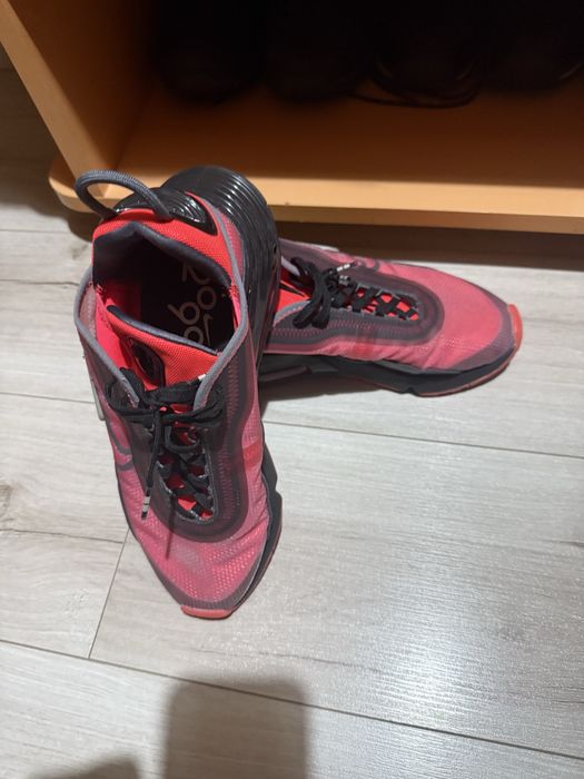 Адидас и Найк страхотни и удобни!