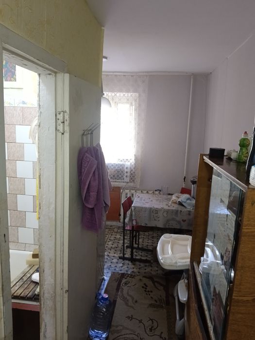 Продам 3 х комн квар. 5-20, 1 этаж.