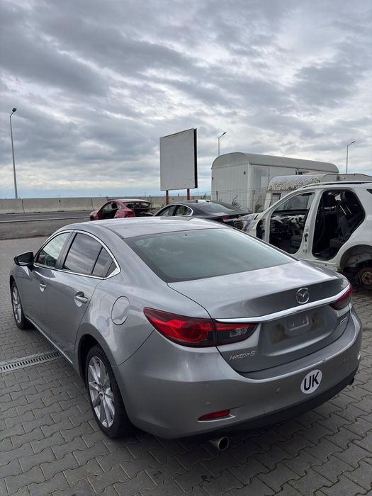 Dezmembram Mazda 6 2.2 diesel din 2015
