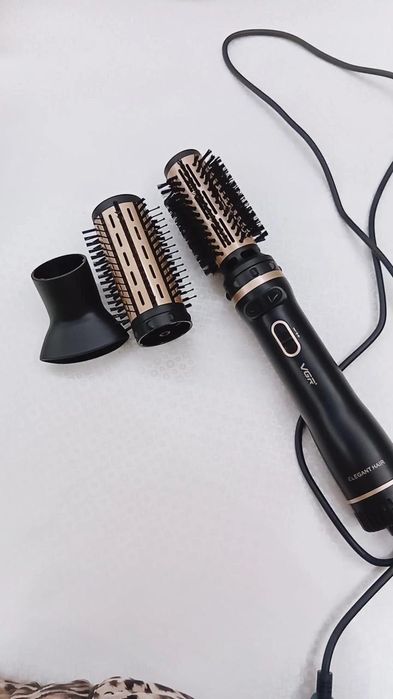 Продаётся Фен 3в1 стайлер