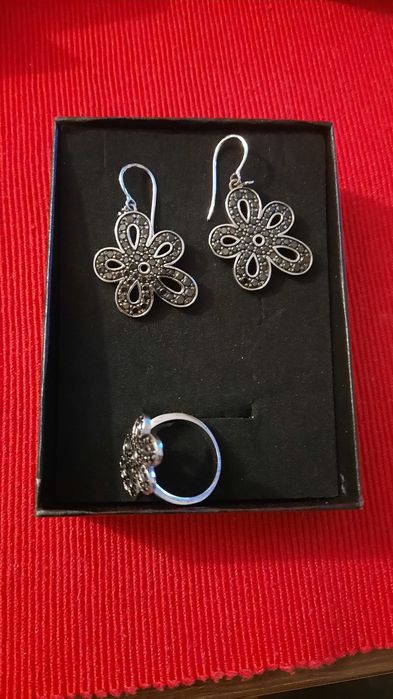 Set Cacharel inel si cercei