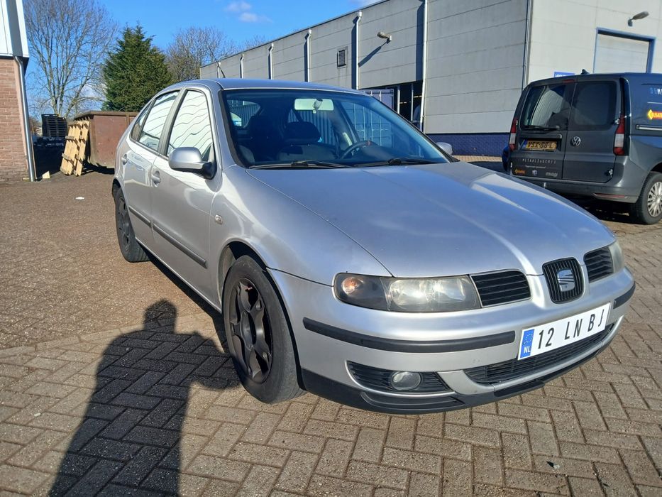 Vând mașină seat leon