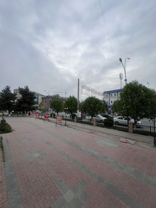 Офис ва у’кув марказ учун жой