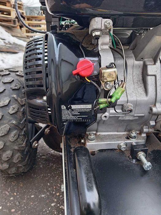 Masina de frezat cioturi pe benzina 15CP Trencher