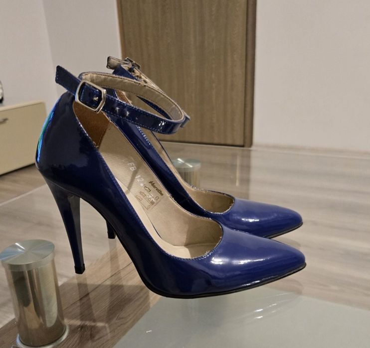 Pantofi damă nr. 35 piele naturala