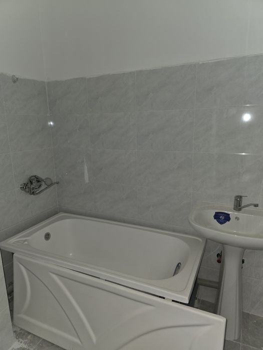 2 xonali novostroyka sotiladi srochno